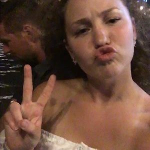 Meet your Posher, Jen